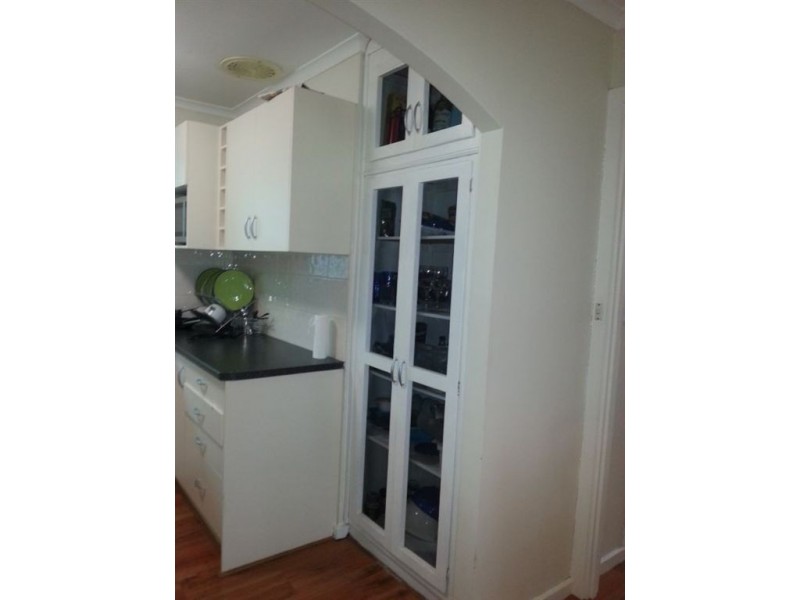 4 Falcon Court, Hallett Cove SA 5158