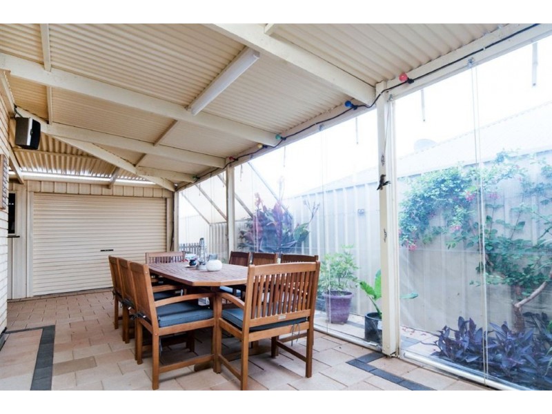 16 Fuschia Street, Huntfield Heights SA 5163