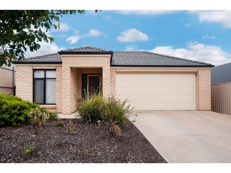 16 Fuschia Street, Huntfield Heights SA 5163