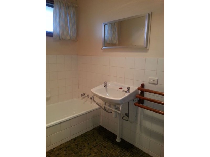 27 Marana Avenue, Morphett Vale SA 5162