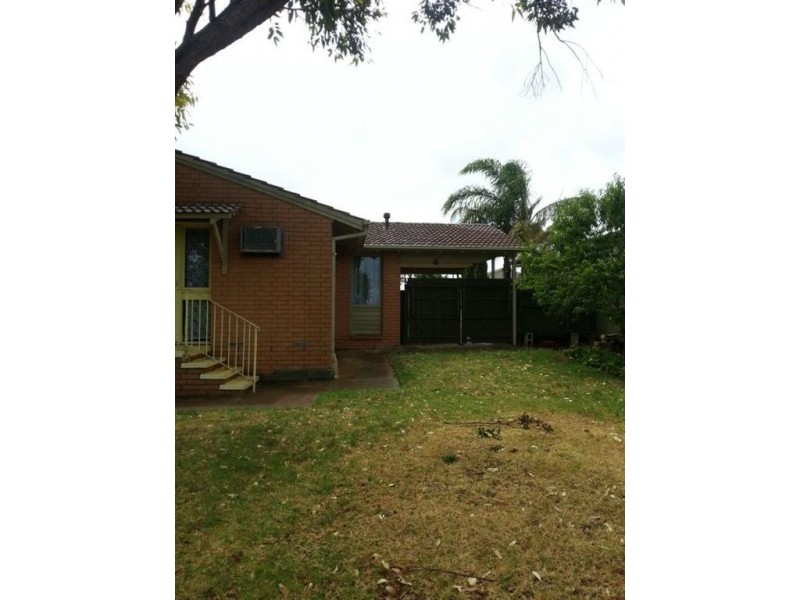 27 Marana Avenue, Morphett Vale SA 5162