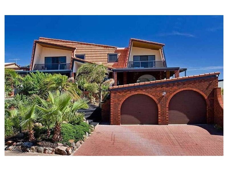 7 Grand Central Avenue, Hallett Cove SA 5158