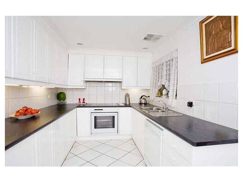 7 Grand Central Avenue, Hallett Cove SA 5158