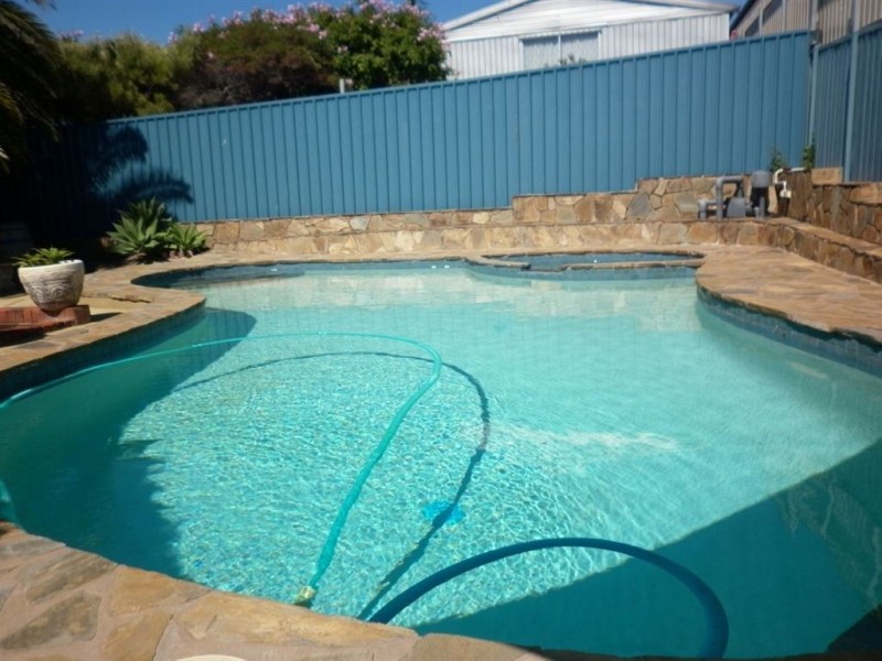 7 Grand Central Avenue, Hallett Cove SA 5158