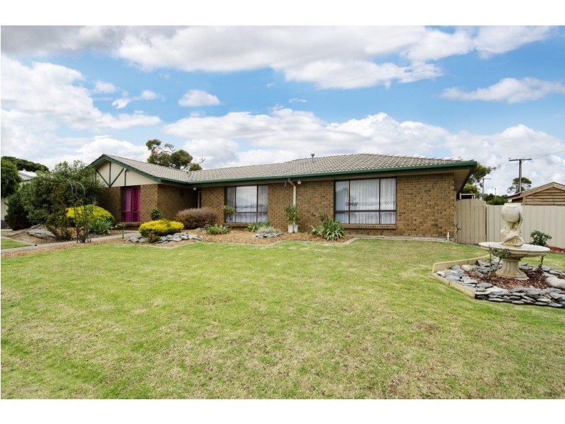 2 Bounty Street, Moana SA 5169