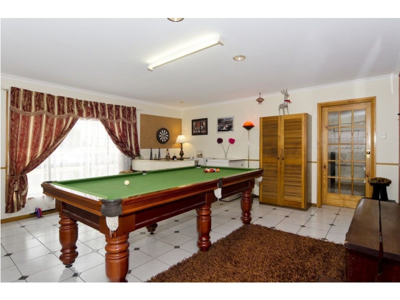 2 Bounty Street, Moana SA 5169