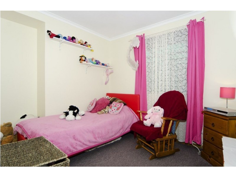 2 Bounty Street, Moana SA 5169