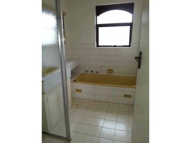 25 Glenburnie Street, Happy Valley SA 5159