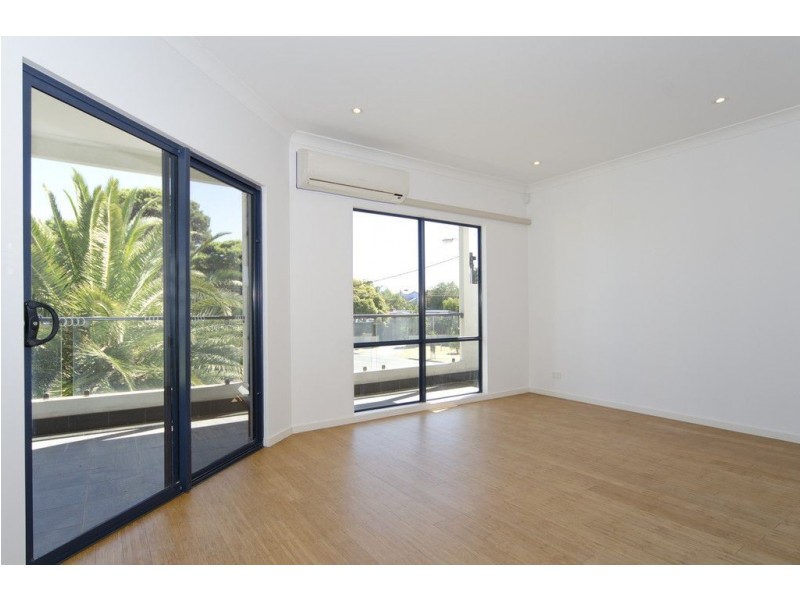 14 Clovelly Avenue, Christies Beach SA 5165