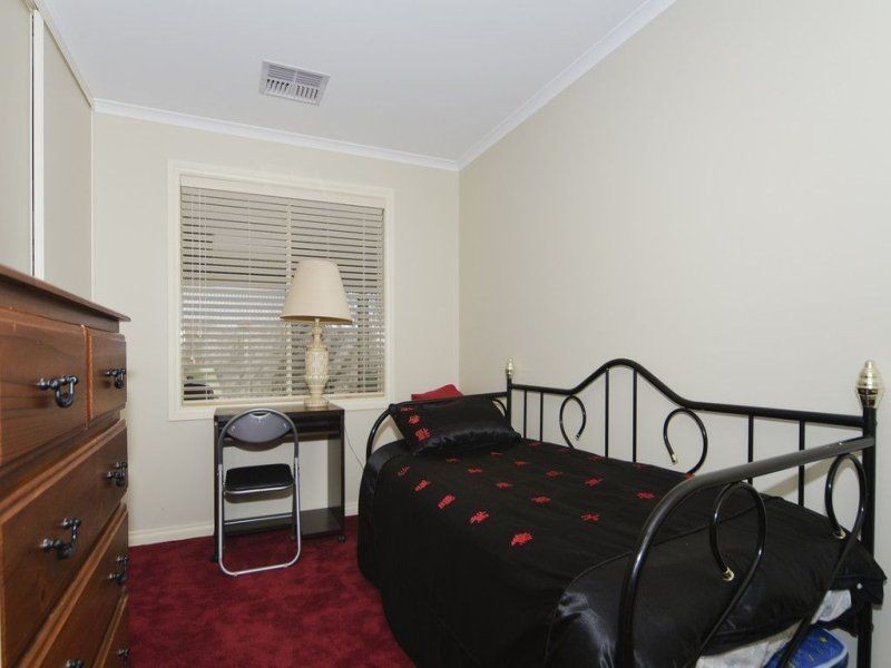 6 Robinson Street, Sheidow Park SA 5158