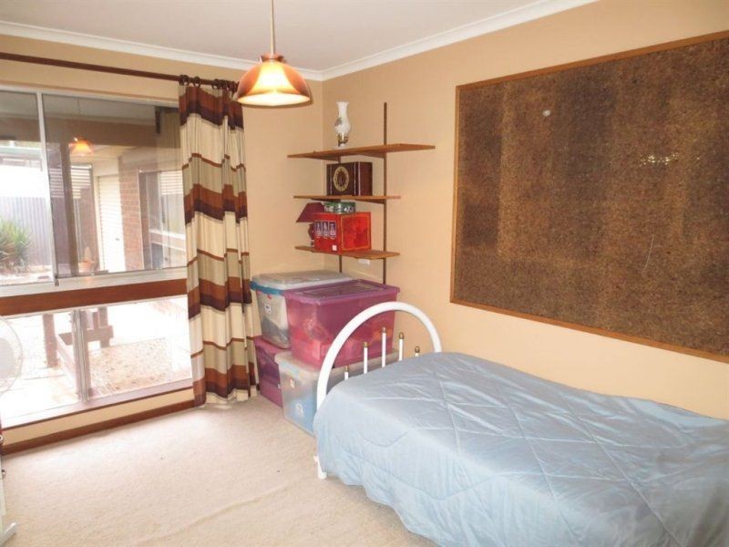 3 Leane Street, Huntfield Heights SA 5163