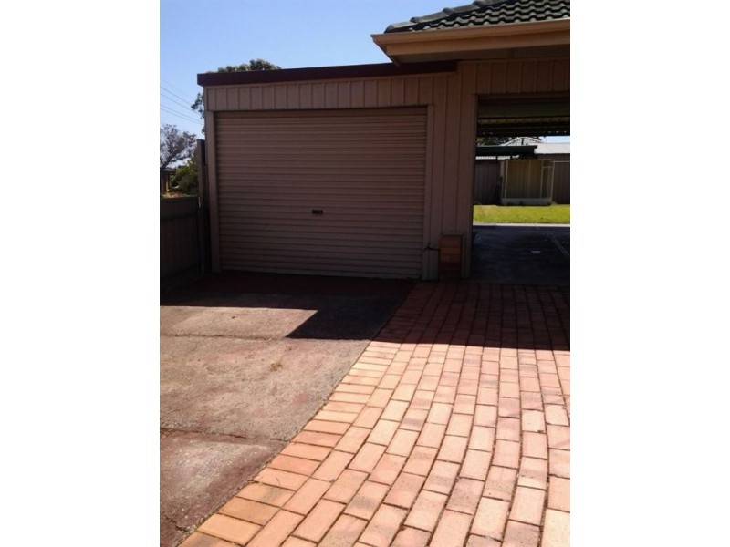 13 Young Street, Reynella SA 5161