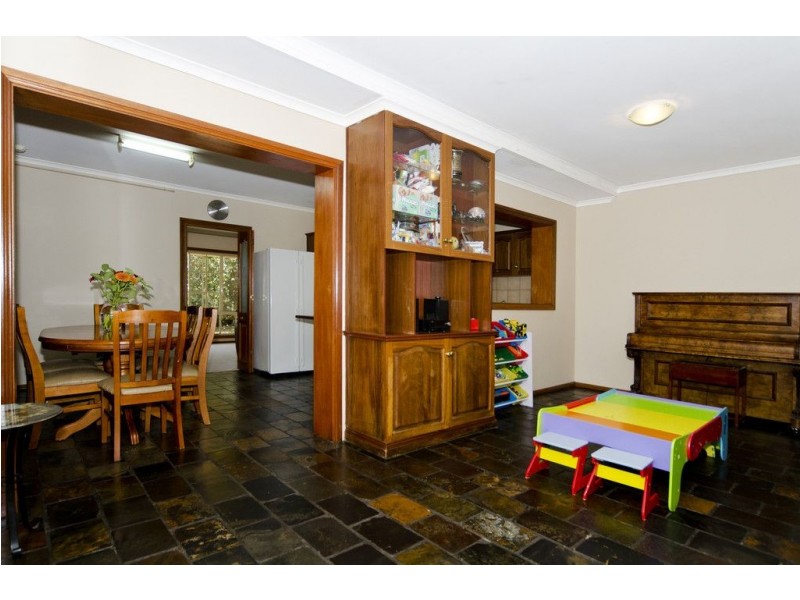 5 Wells Court, Happy Valley SA 5159