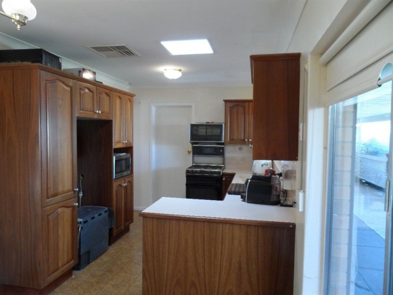 75 Cambridge Street, Port Noarlunga South SA 5167