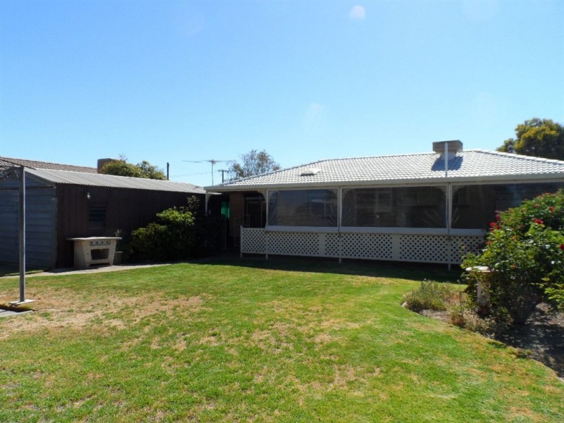 75 Cambridge Street, Port Noarlunga South SA 5167