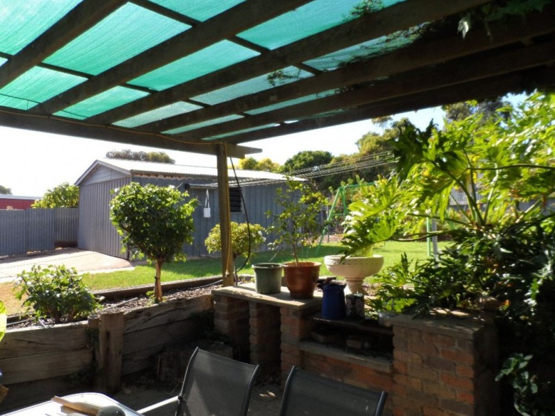 28 Finian Road, Christie Downs SA 5164