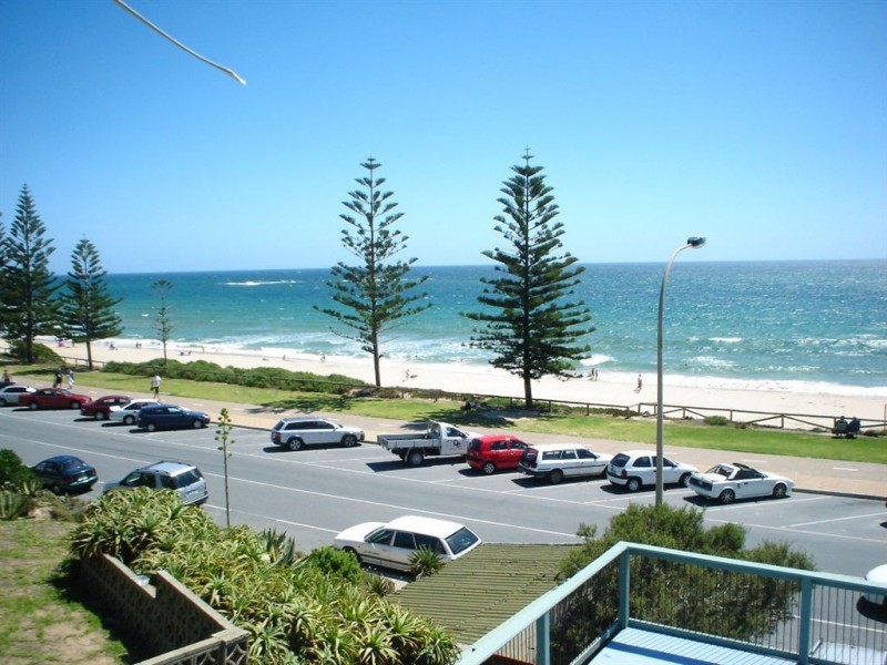 3/15 Esplanade, Christies Beach SA 5165