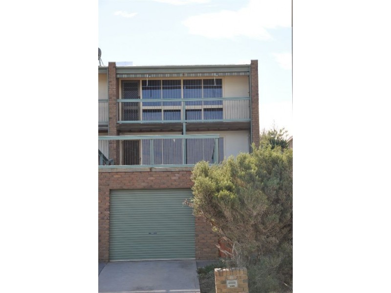 3/15 Esplanade, Christies Beach SA 5165