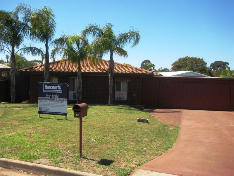 42 Kathryn Drive, Morphett Vale SA 5162