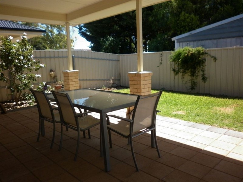 23 Hamilton Road, Aldinga Beach SA 5173