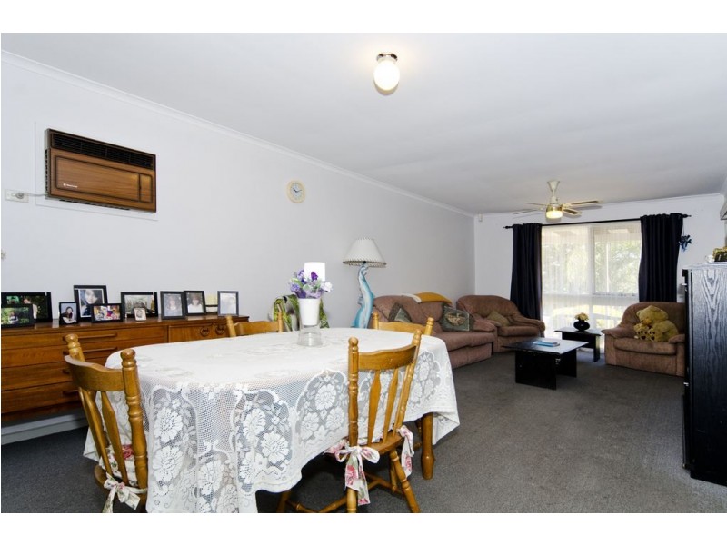 14 Lynlee Crescent, Huntfield Heights SA 5163