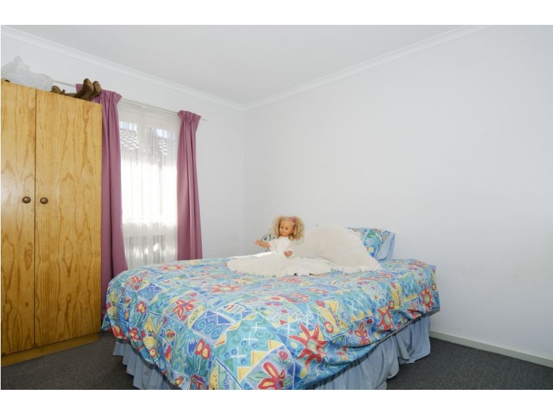 14 Lynlee Crescent, Huntfield Heights SA 5163