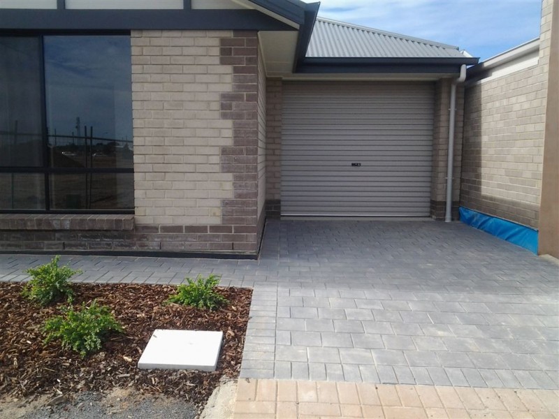 2 Nipper Close, Seaford Meadows SA 5169