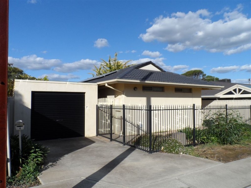 4 Dorothea Street, Christies Beach SA 5165