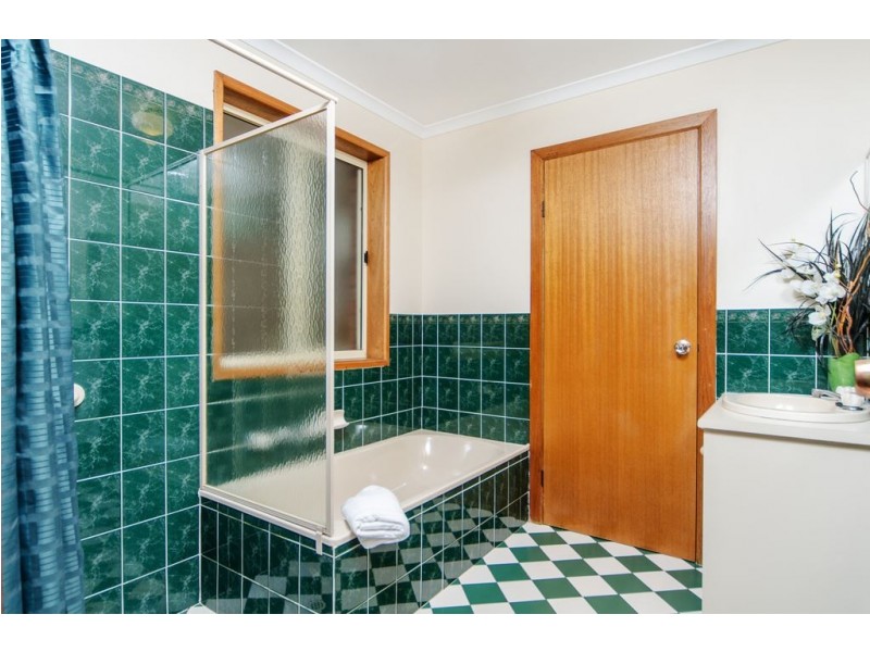 14 Spruce Avenue, Seaford SA 5169