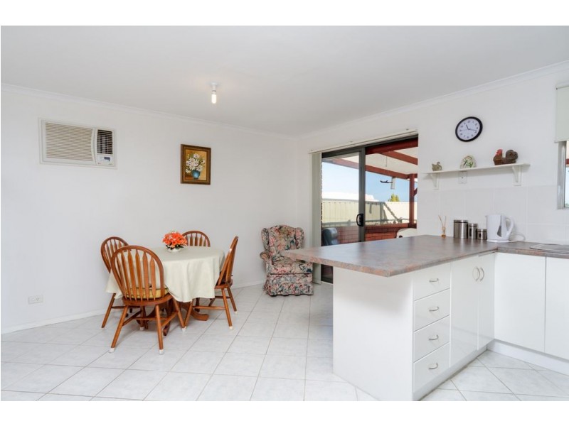 25 Ivy Street, Huntfield Heights SA 5163