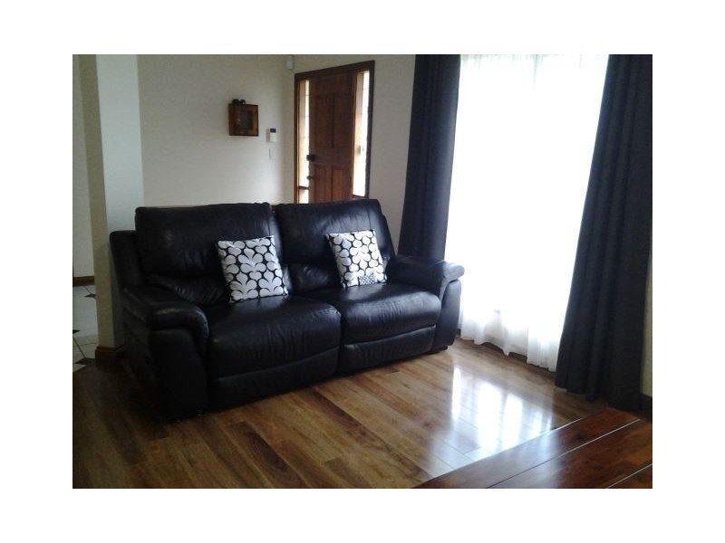 15 Bathbank Crescent, Sheidow Park SA 5158