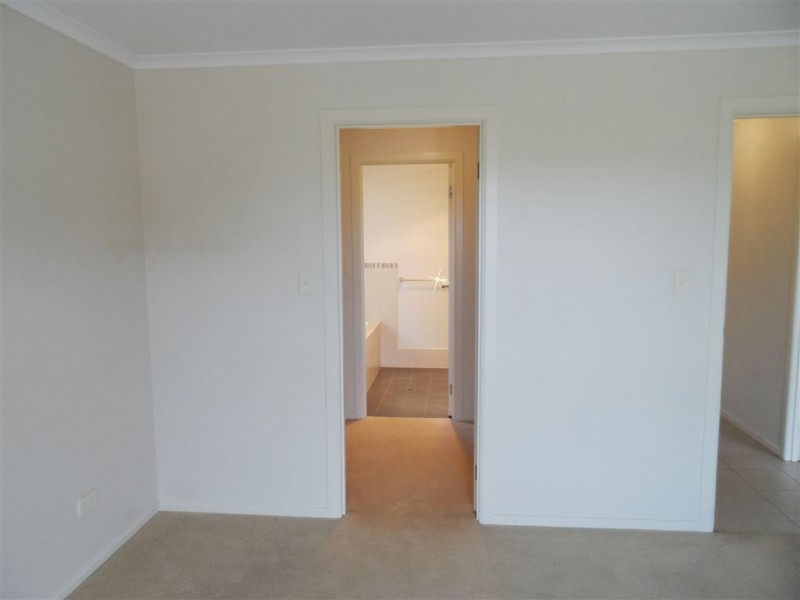 33 Cliff Avenue, Port Noarlunga South SA 5167