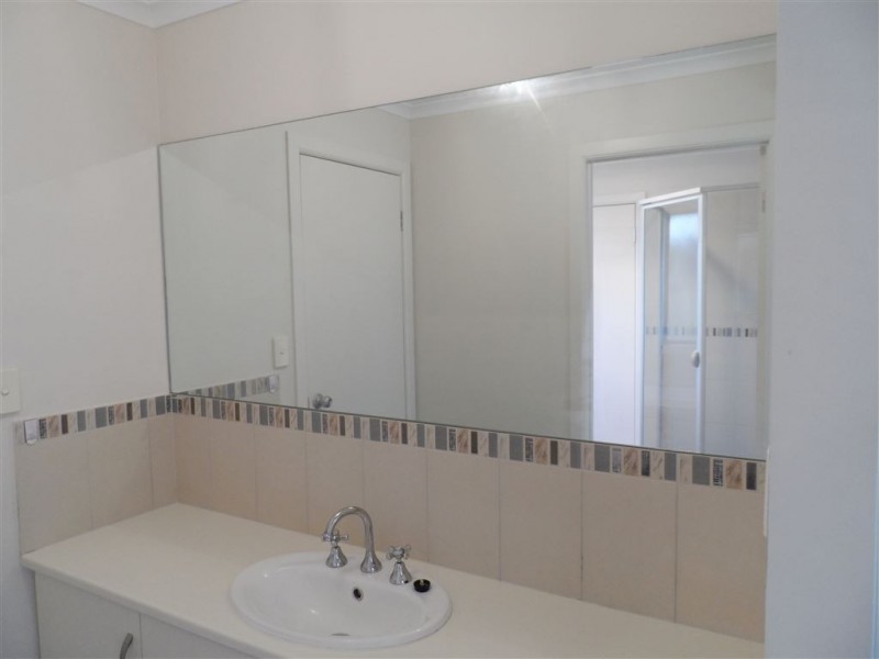 33 Cliff Avenue, Port Noarlunga South SA 5167