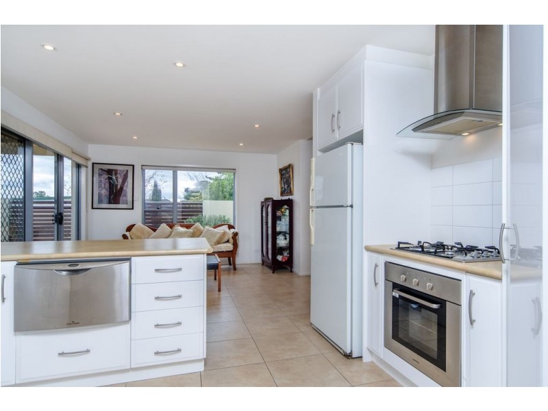 8 Hinton Street, Port Noarlunga SA 5167