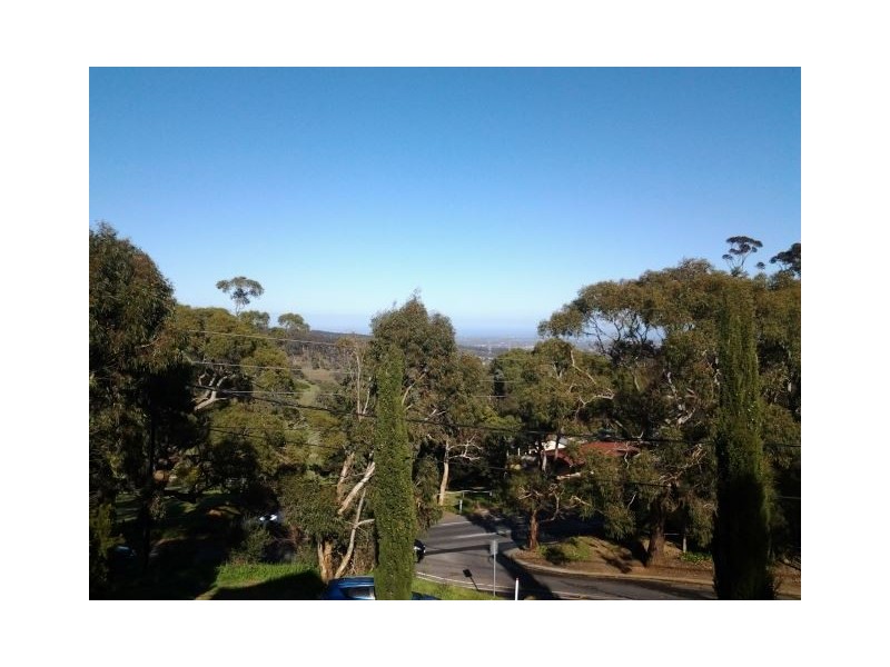 4 Mt Malvern Road, Chandlers Hill SA 5159