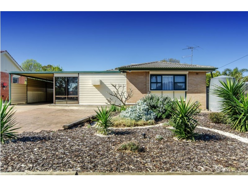 10 Christina Road, Christie Downs SA 5164