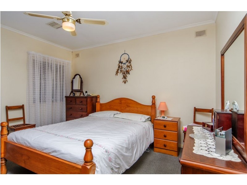 10 Christina Road, Christie Downs SA 5164