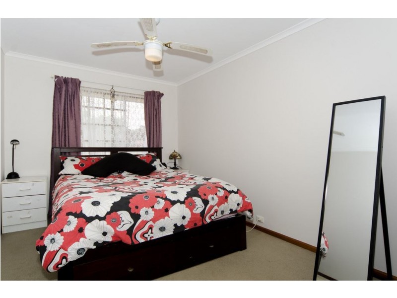 1/2 Bohun Place, Moana SA 5169