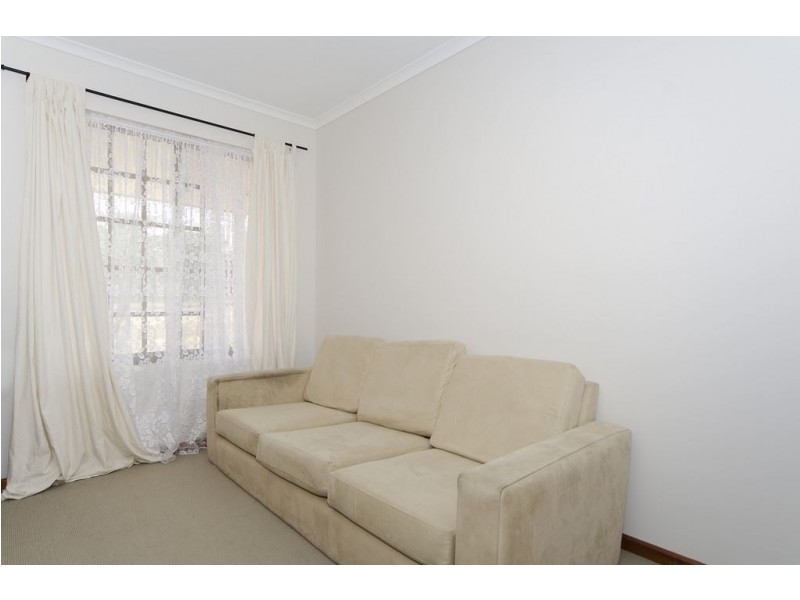 1/2 Bohun Place, Moana SA 5169