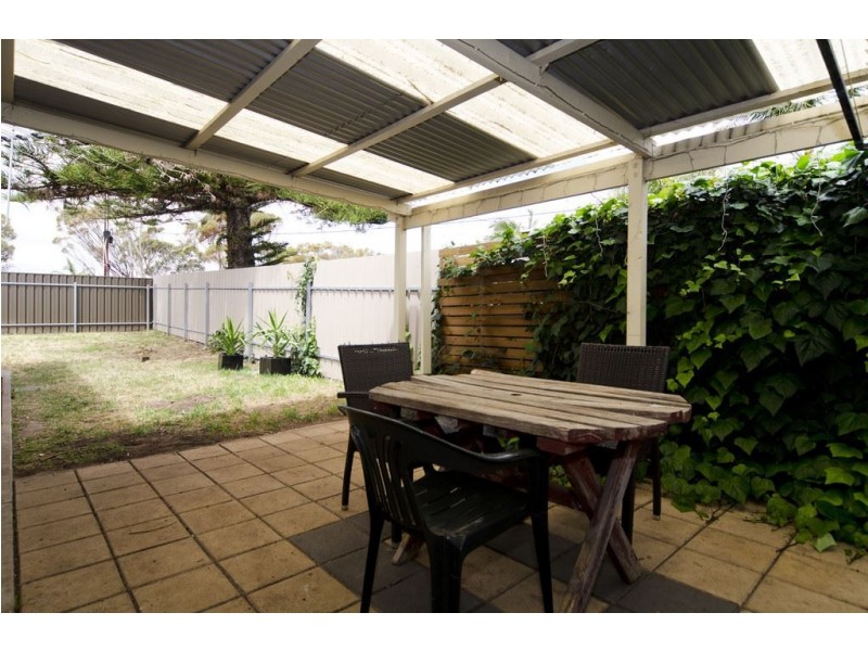 1/2 Bohun Place, Moana SA 5169