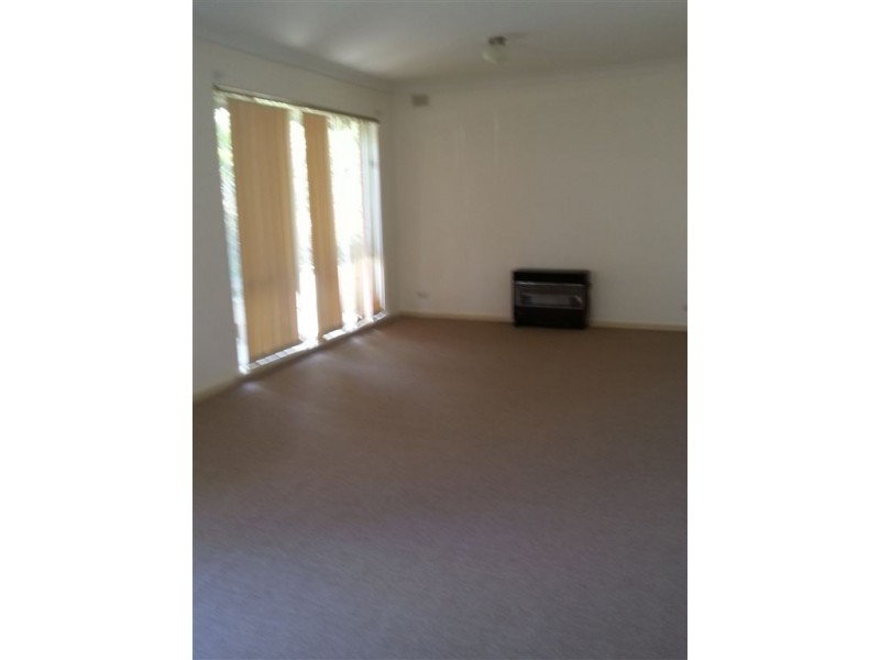 8 Higgins Street, Hackham SA 5163