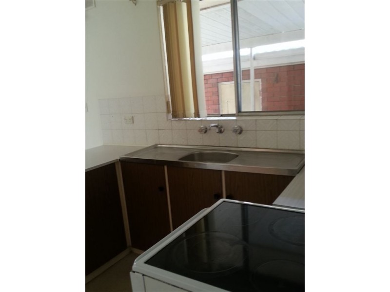 8 Higgins Street, Hackham SA 5163