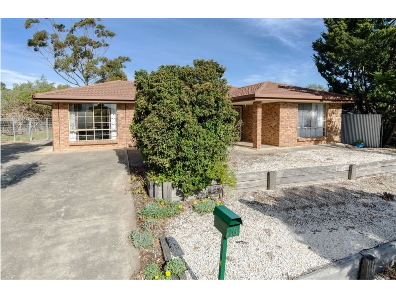 10 Frenshams Drive, Woodcroft SA 5162