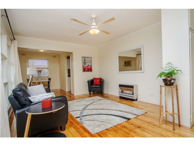 31 McKinna Road, Christie Downs SA 5164