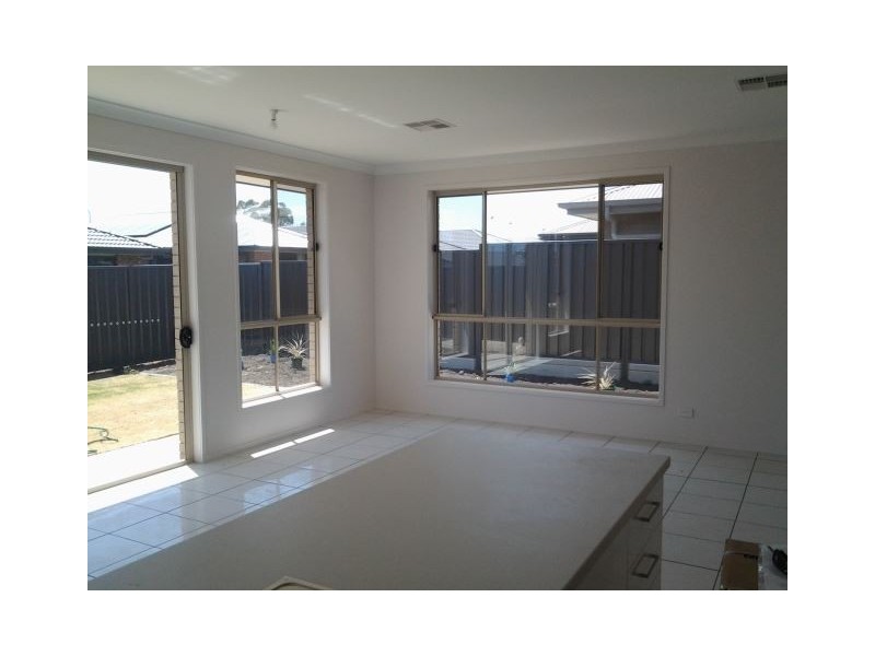 2 Park Court, Seaford SA 5169