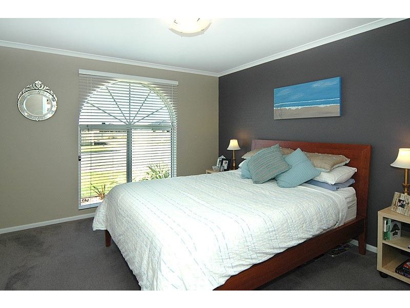 12 Pebble Court, Aldinga Beach SA 5173