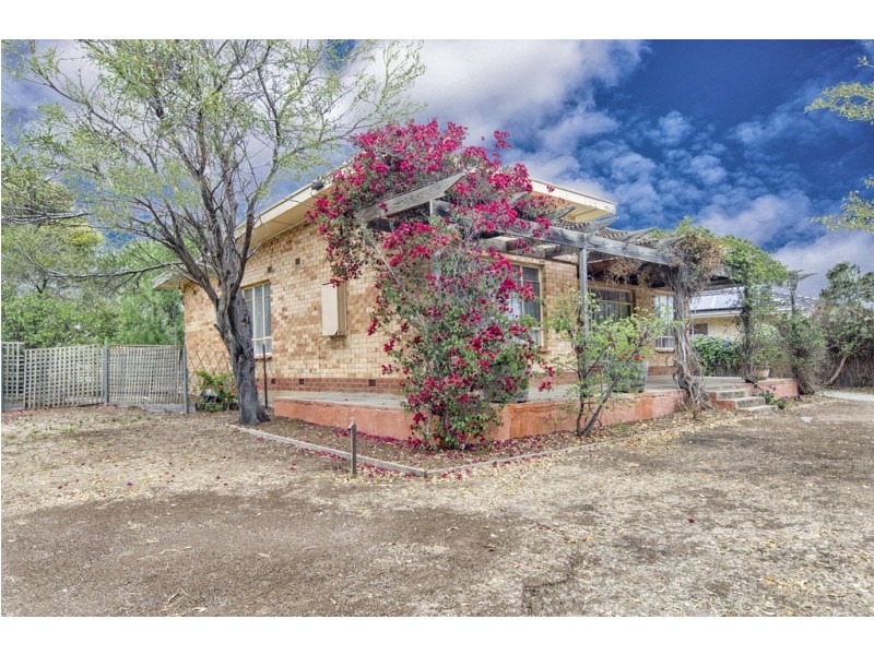 16 Parham Crescent, Port Noarlunga SA 5167