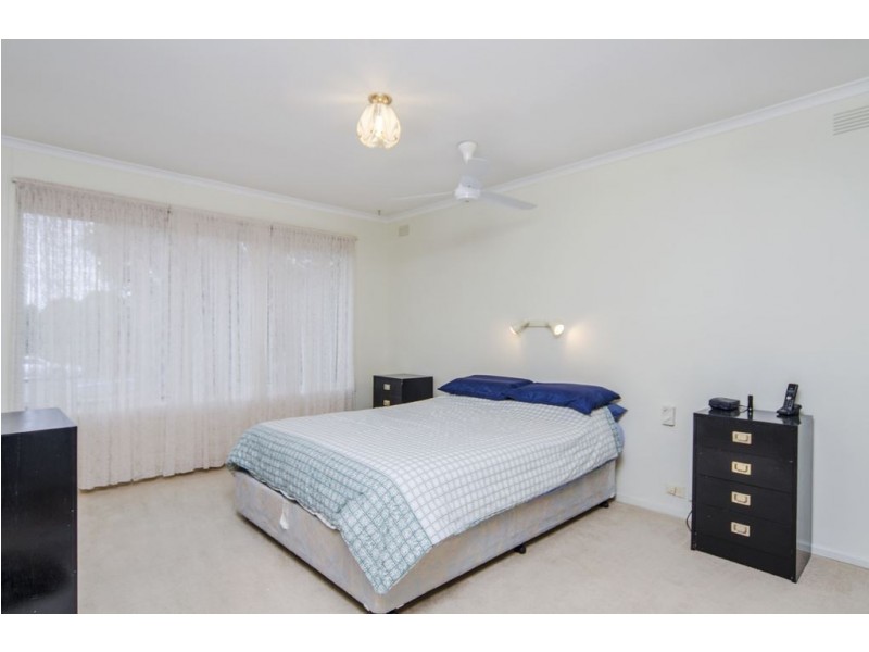 10 Jonwyn Close, Reynella SA 5161