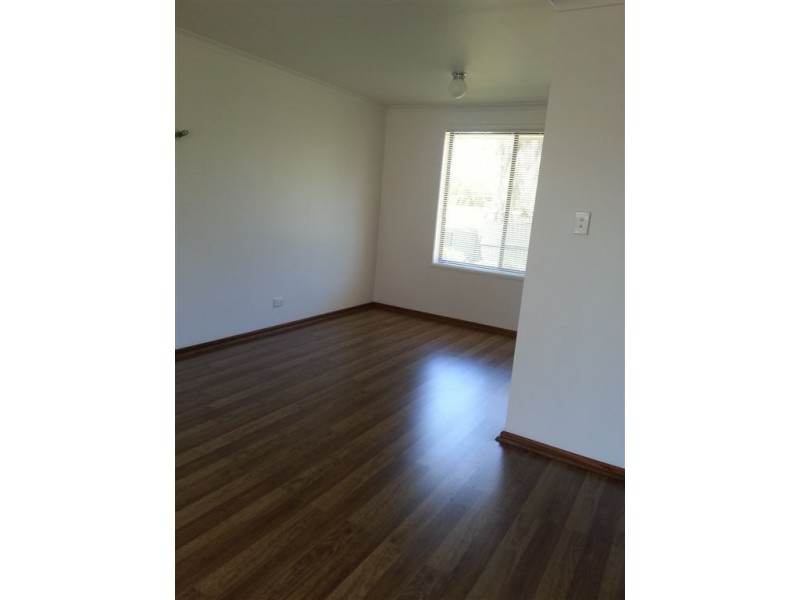 35 Glenhelen Road, Morphett Vale SA 5162