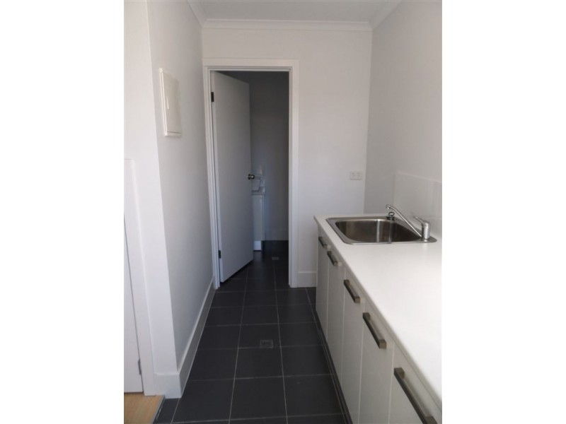 31A School Oval Dr, Christie Downs SA 5164